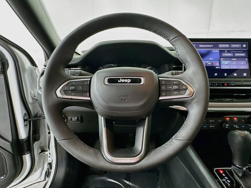 Thumbnail: 2024 Jeep Compass - 15