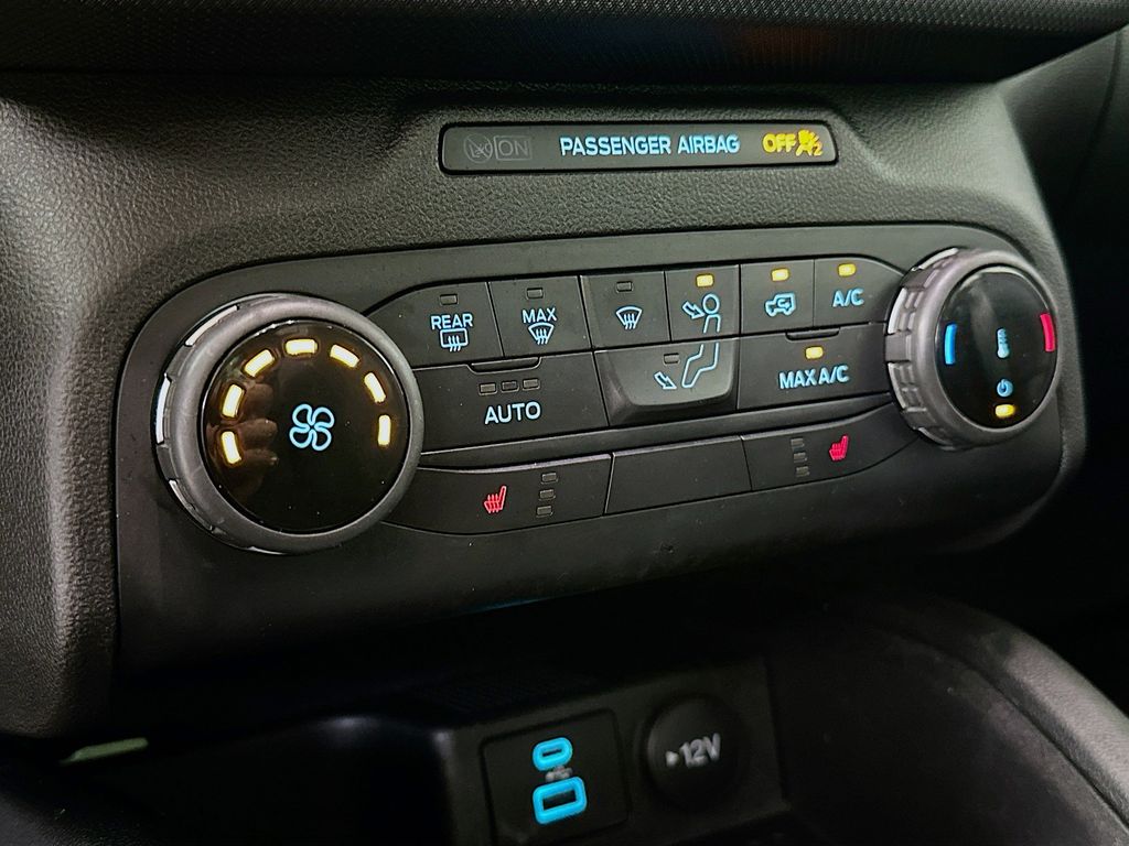 Thumbnail: 2022 Ford Bronco Sport - 33