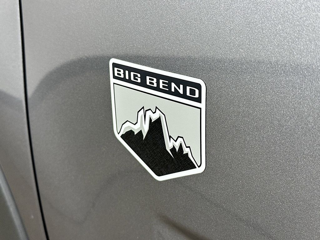 Thumbnail: 2022 Ford Bronco Sport - 7