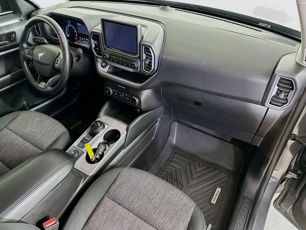 Thumbnail: 2022 Ford Bronco Sport - 32