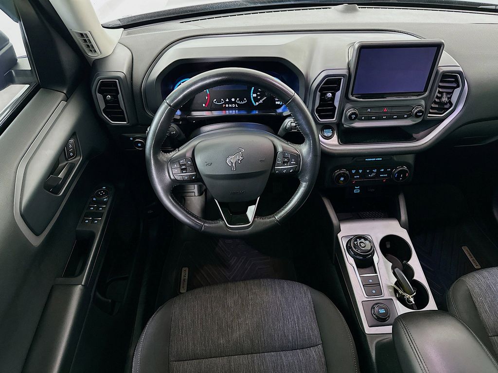 Thumbnail: 2022 Ford Bronco Sport - 10