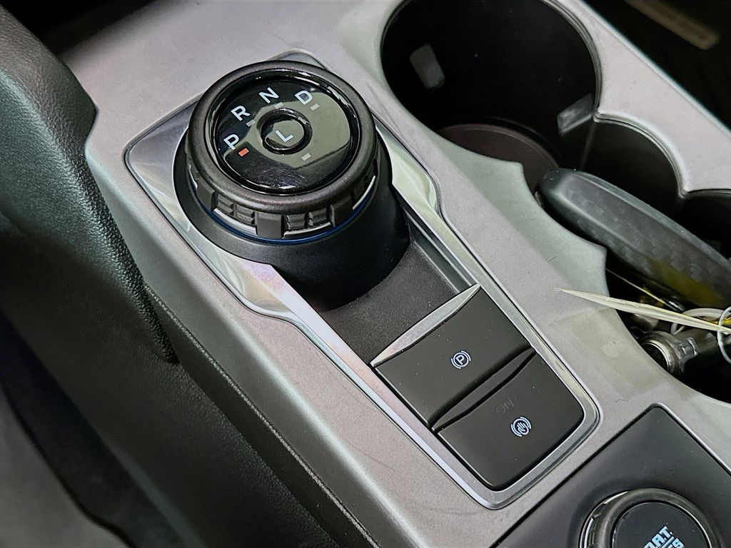 Thumbnail: 2022 Ford Bronco Sport - 17