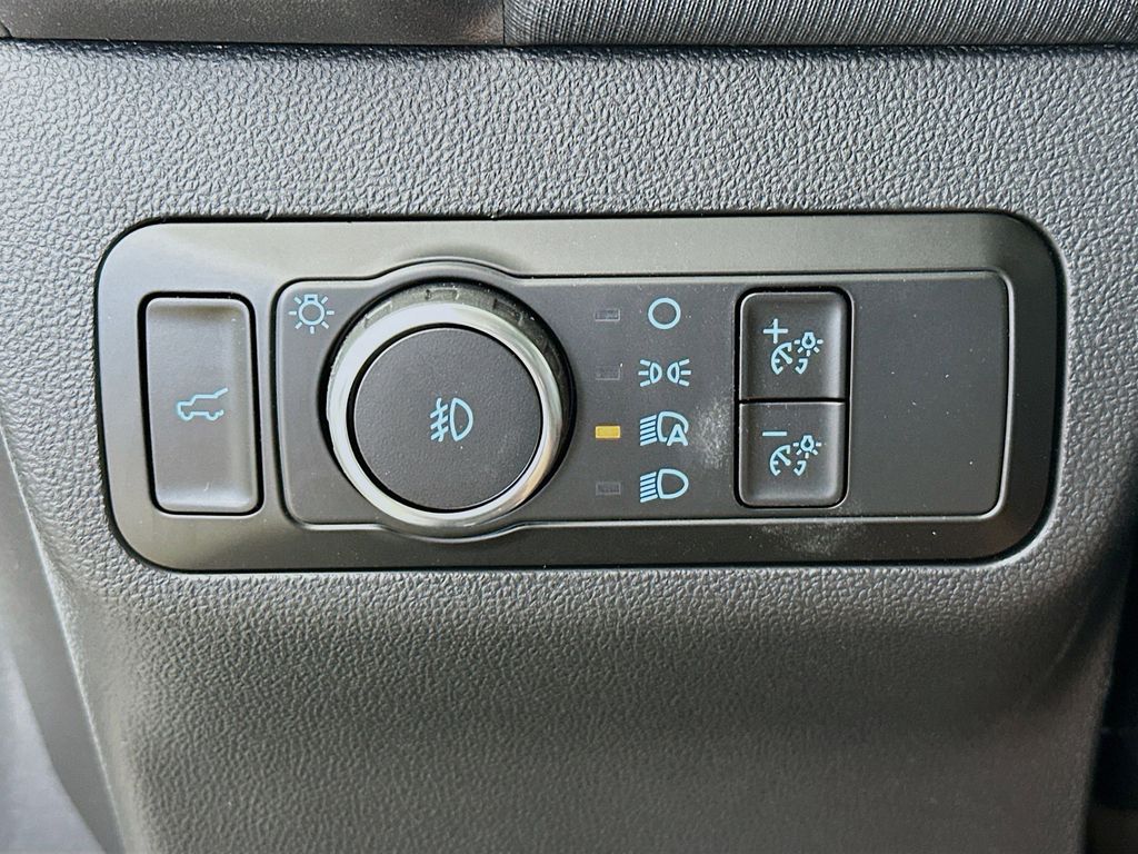 Thumbnail: 2025 Ford Bronco Sport - 26