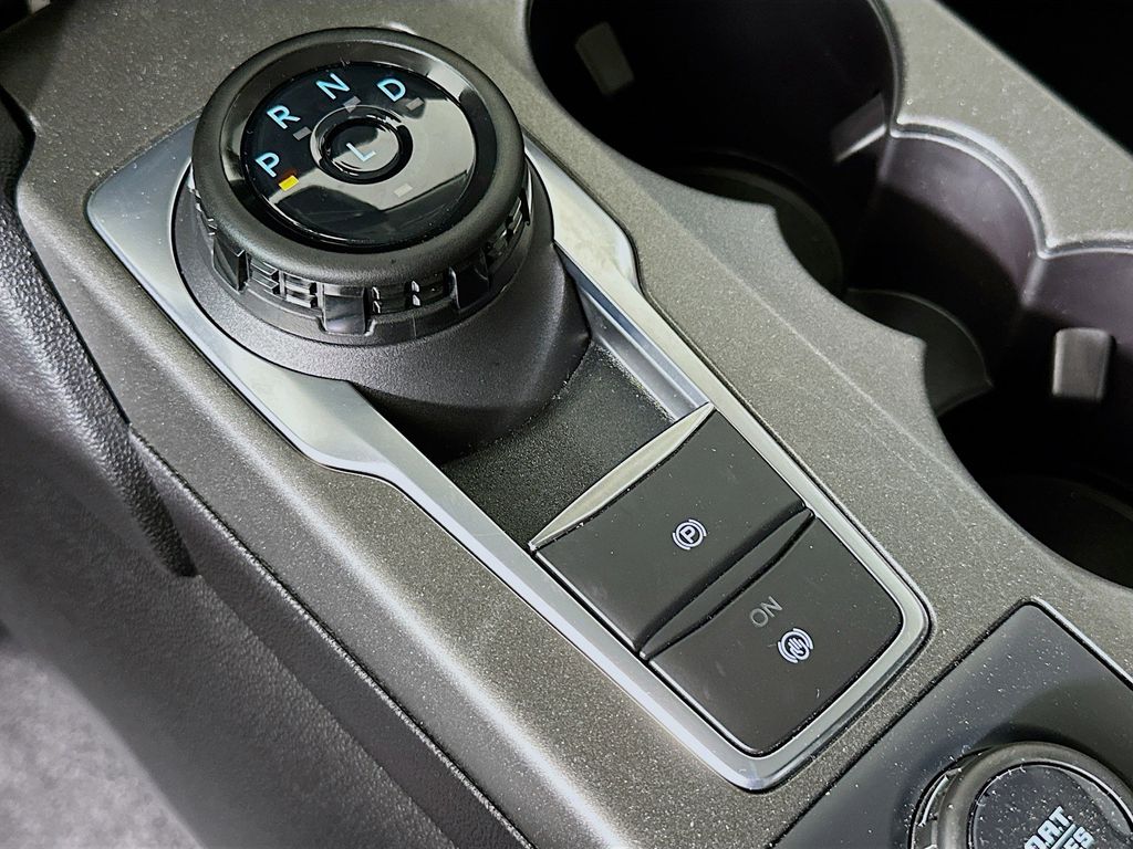 Thumbnail: 2025 Ford Bronco Sport - 16