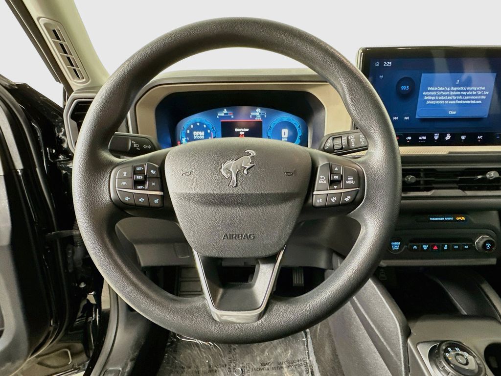 Thumbnail: 2025 Ford Bronco Sport - 14
