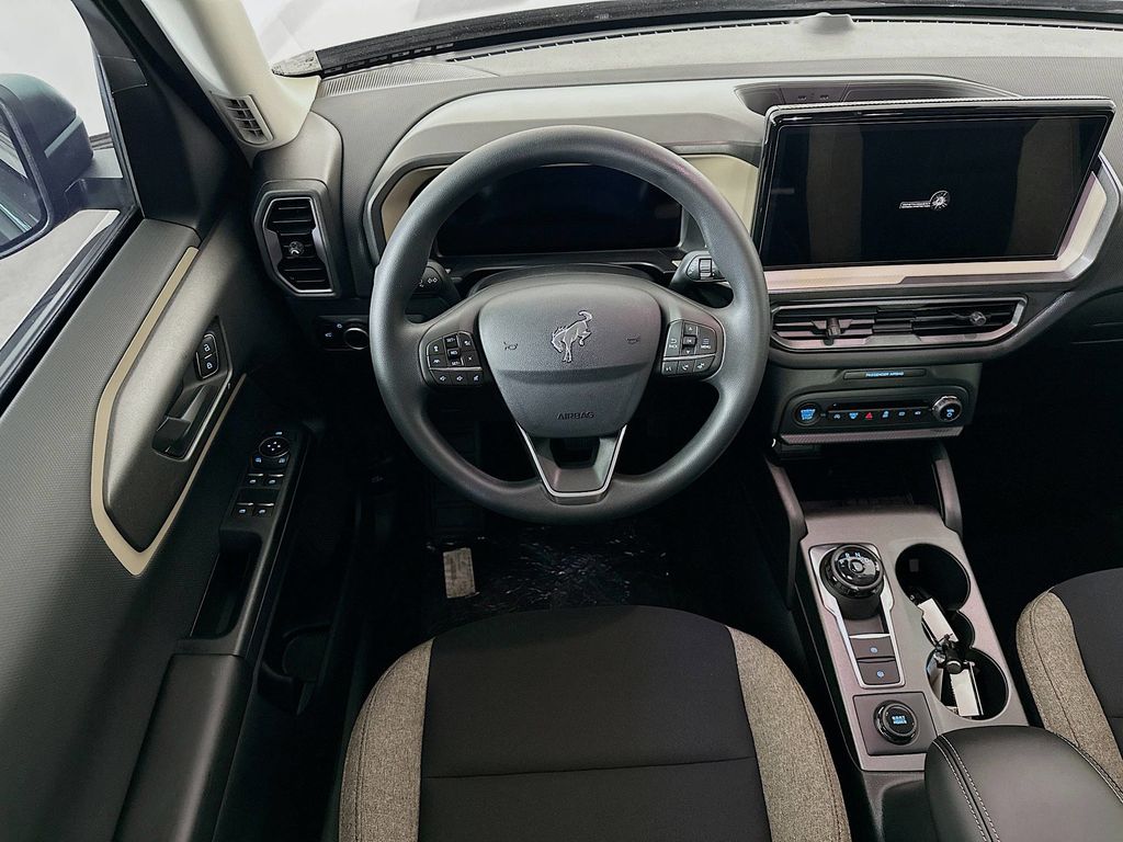 Thumbnail: 2025 Ford Bronco Sport - 10