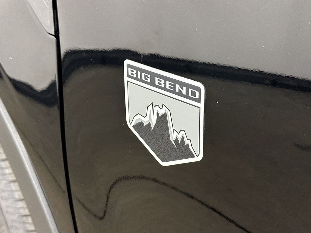 Thumbnail: 2025 Ford Bronco Sport - 7