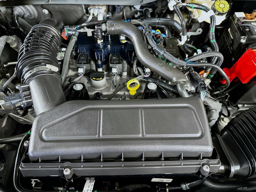 Thumbnail: 2025 Ford Bronco Sport - 9