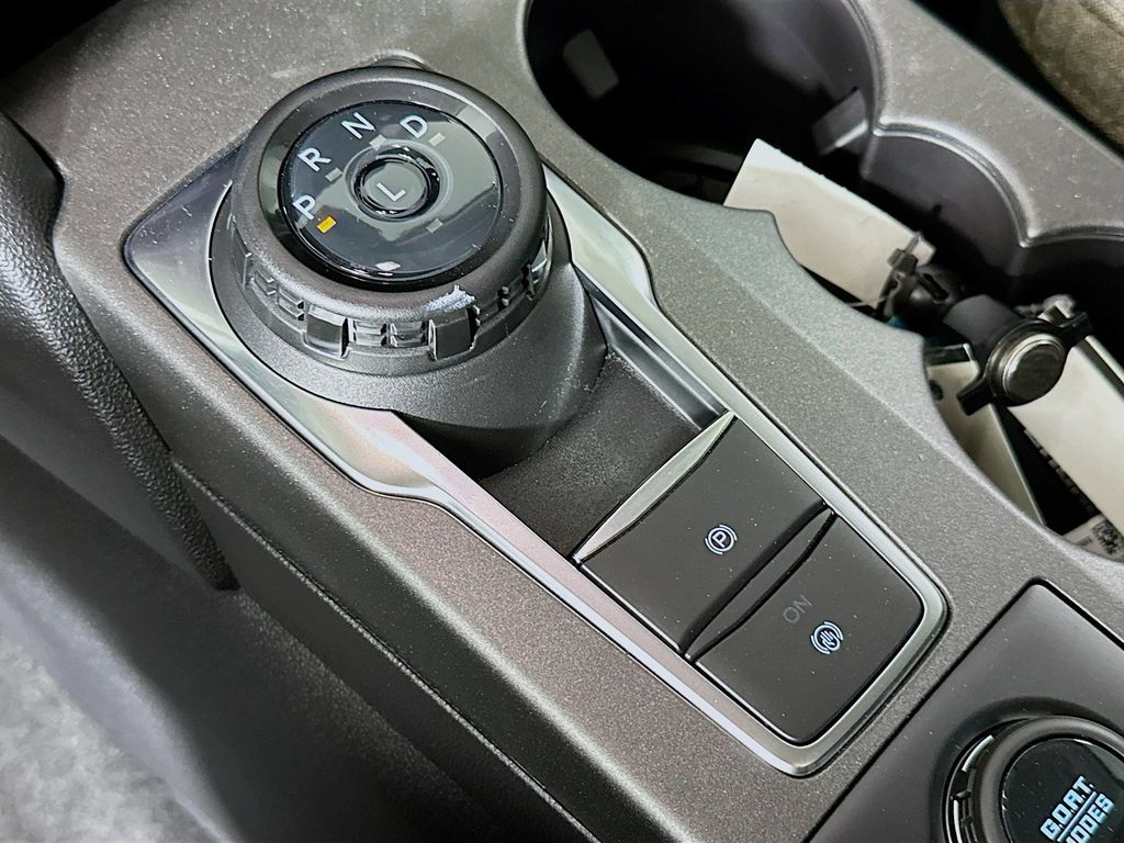 Thumbnail: 2025 Ford Bronco Sport - 17