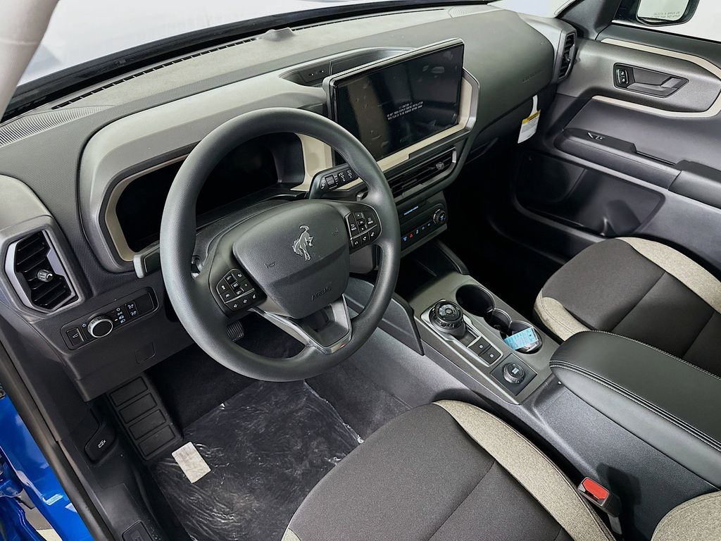 Thumbnail: 2025 Ford Bronco Sport - 2