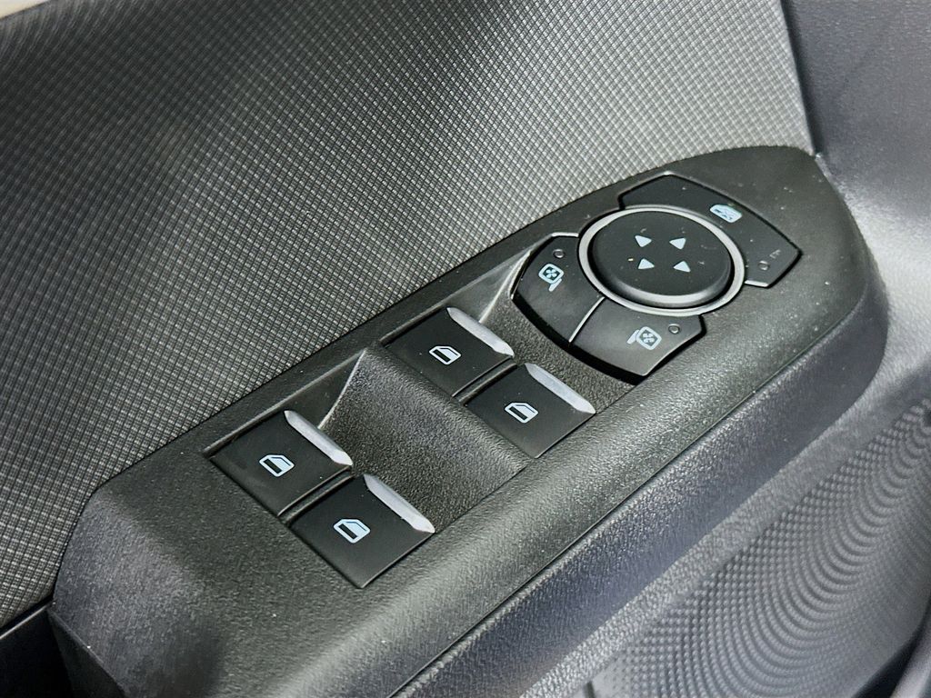 Thumbnail: 2025 Ford Bronco Sport - 28