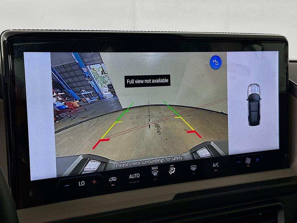 Thumbnail: 2025 Ford Bronco Sport - 27