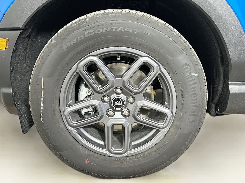 Thumbnail: 2025 Ford Bronco Sport - 8