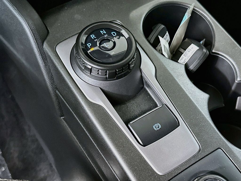 Thumbnail: 2026 Ford Bronco Sport - 15