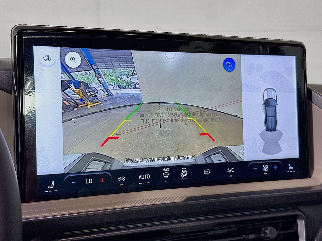 Thumbnail: 2025 Ford Bronco Sport - 26