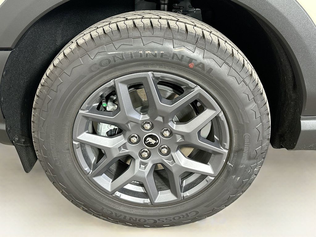 Thumbnail: 2025 Ford Bronco Sport - 8