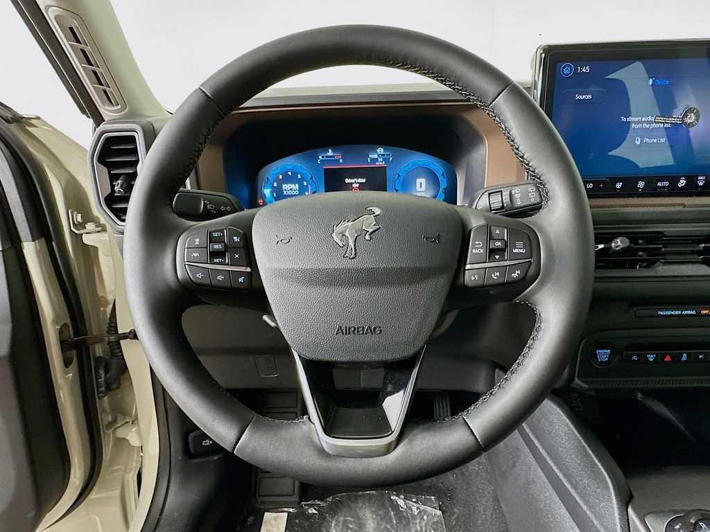 Thumbnail: 2025 Ford Bronco Sport - 14