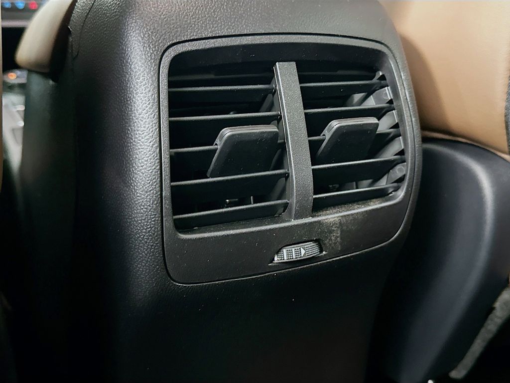 Thumbnail: 2025 Ford Bronco Sport - 21