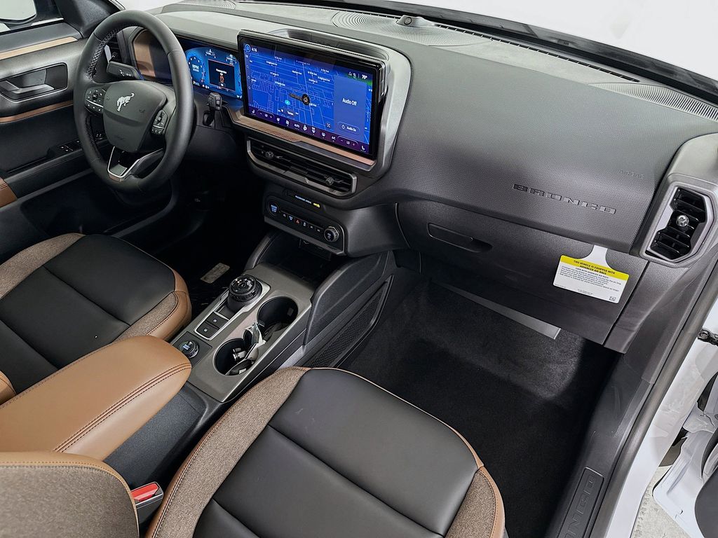 Thumbnail: 2025 Ford Bronco Sport - 32