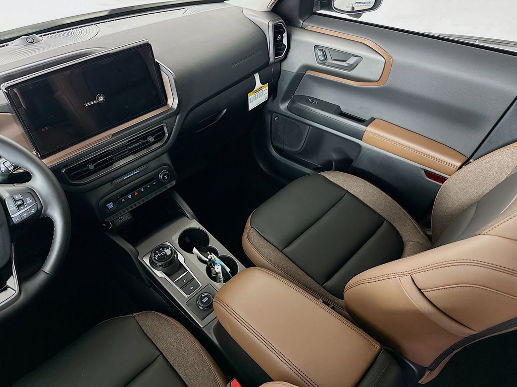 Thumbnail: 2025 Ford Bronco Sport - 13