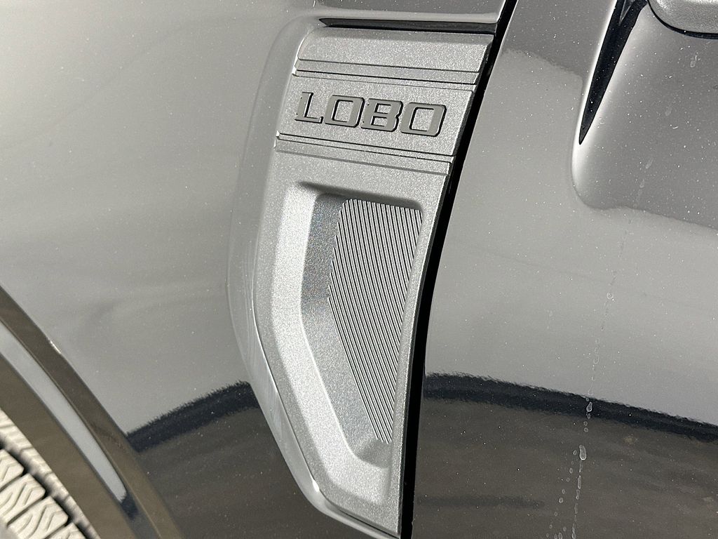 Thumbnail: 2026 Ford Maverick - 19