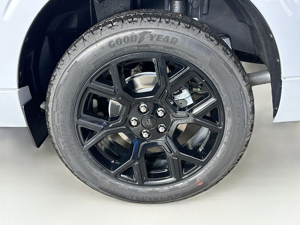 Thumbnail: 2026 Ford Maverick - 7