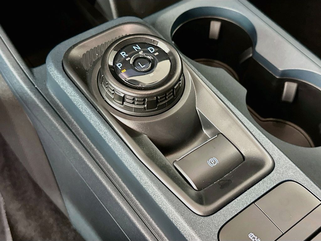 Thumbnail: 2026 Ford Maverick - 16