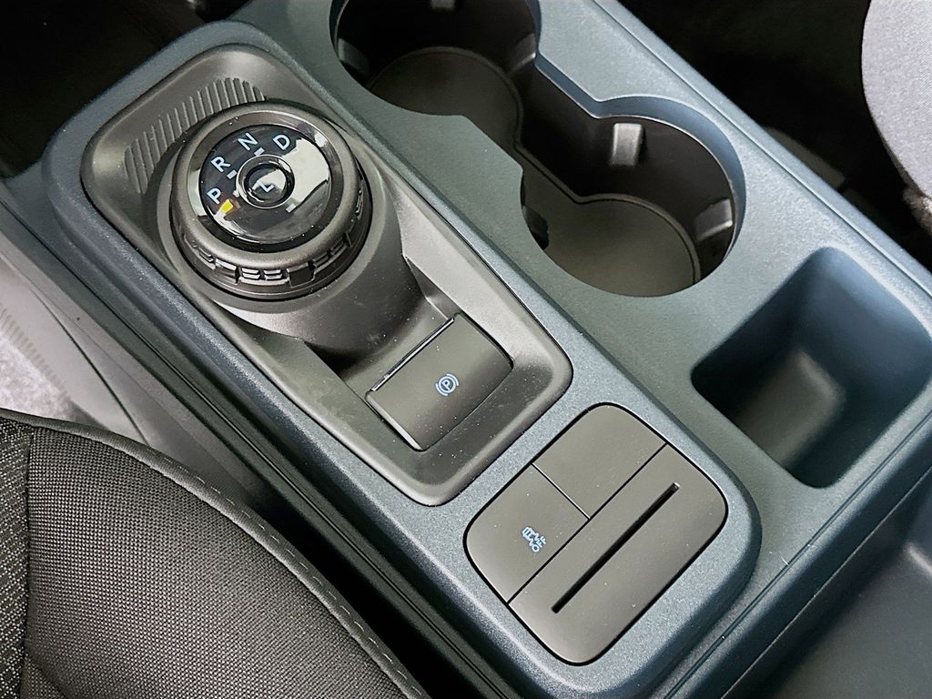 Thumbnail: 2025 Ford Maverick - 16