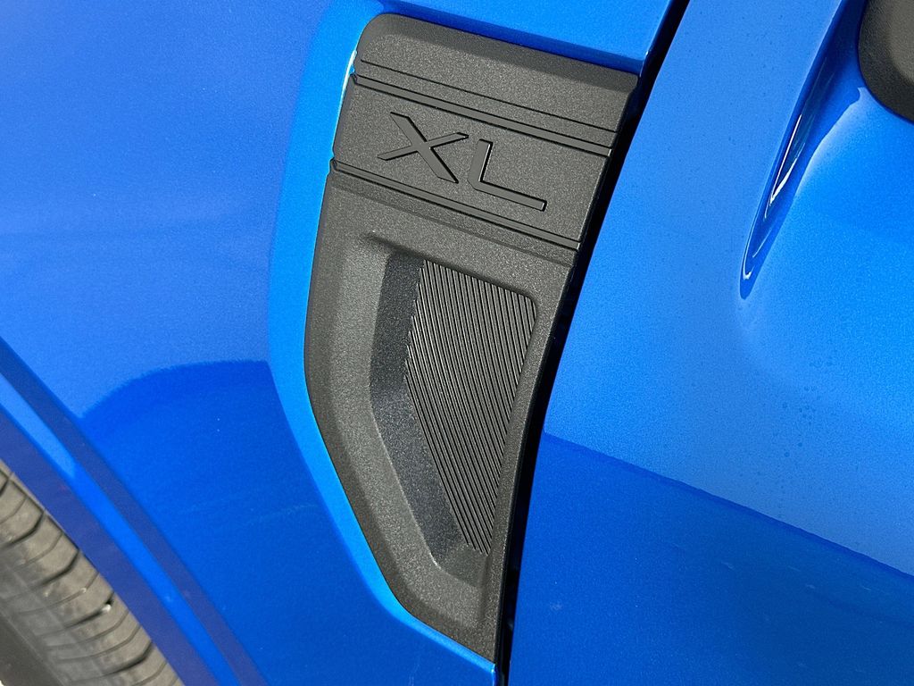 Thumbnail: 2025 Ford Maverick - 10