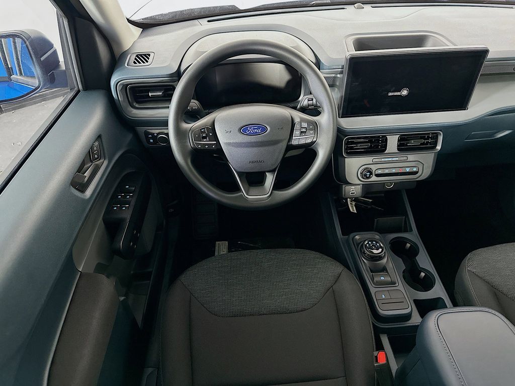 Thumbnail: 2025 Ford Maverick - 9