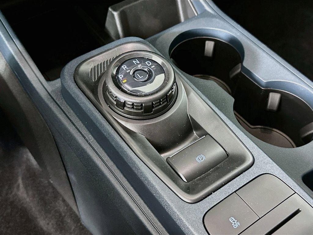 Thumbnail: 2026 Ford Maverick - 15