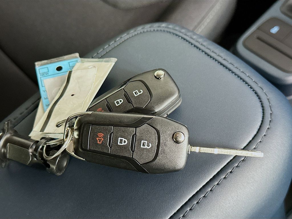 Thumbnail: 2026 Ford Maverick - 20