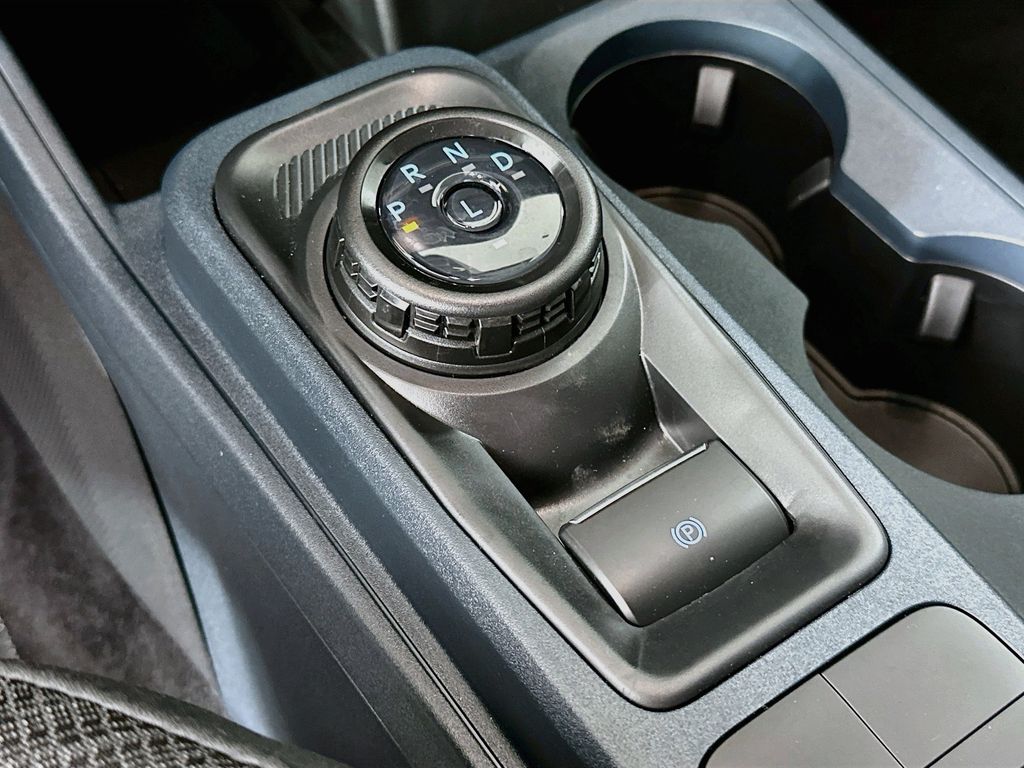 Thumbnail: 2026 Ford Maverick - 17