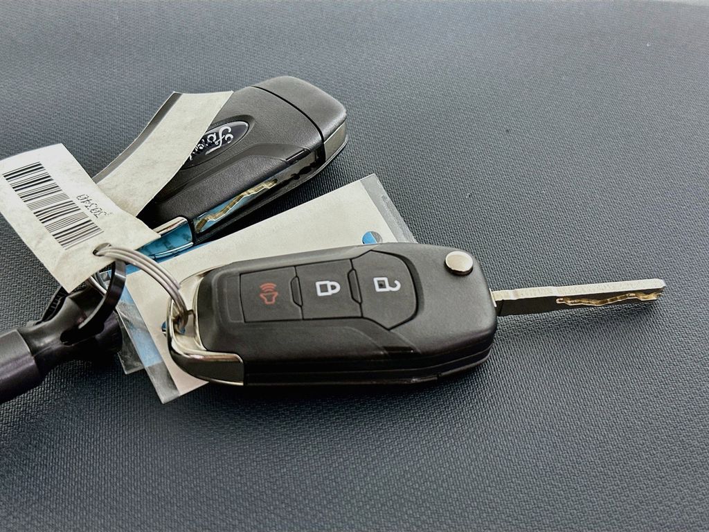 Thumbnail: 2026 Ford Maverick - 19