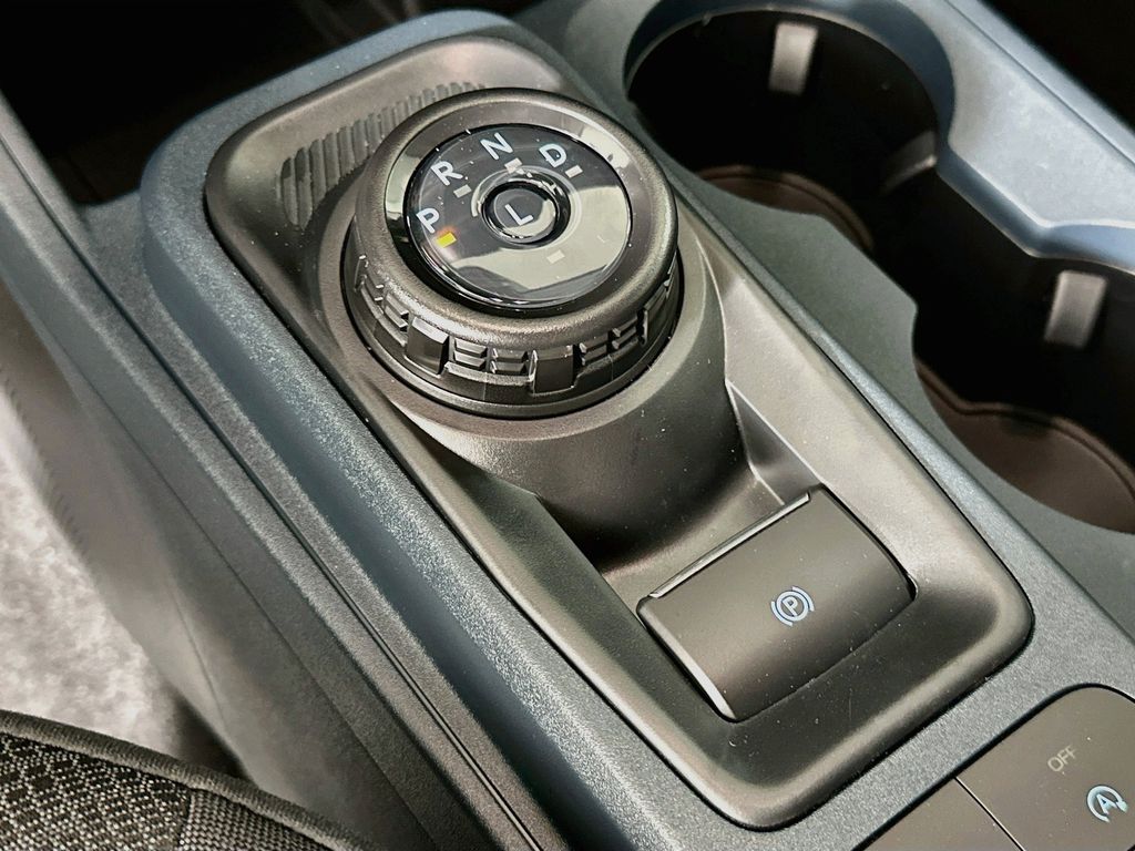 Thumbnail: 2026 Ford Maverick - 16