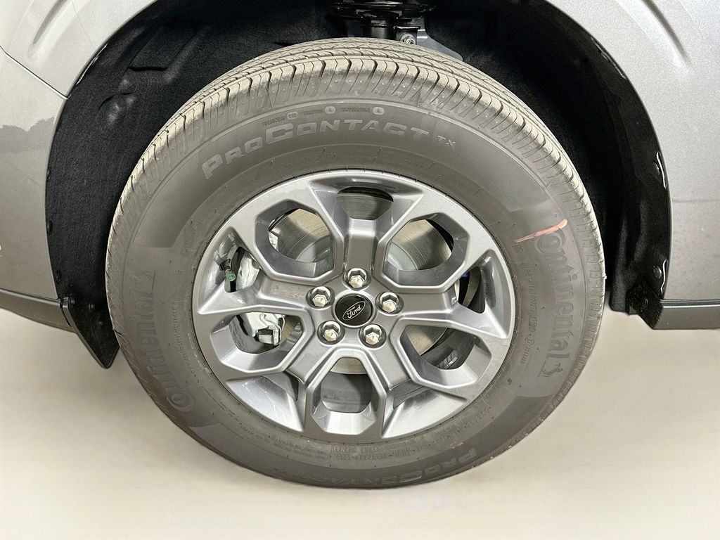 Thumbnail: 2026 Ford Maverick - 8