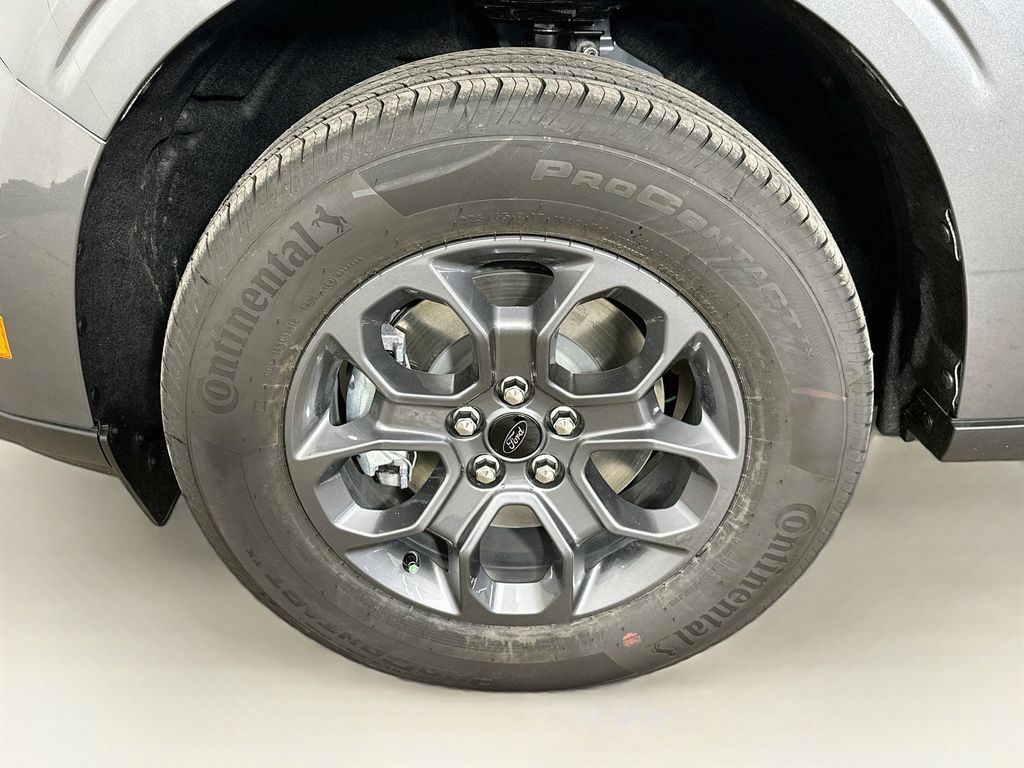 Thumbnail: 2026 Ford Maverick - 8