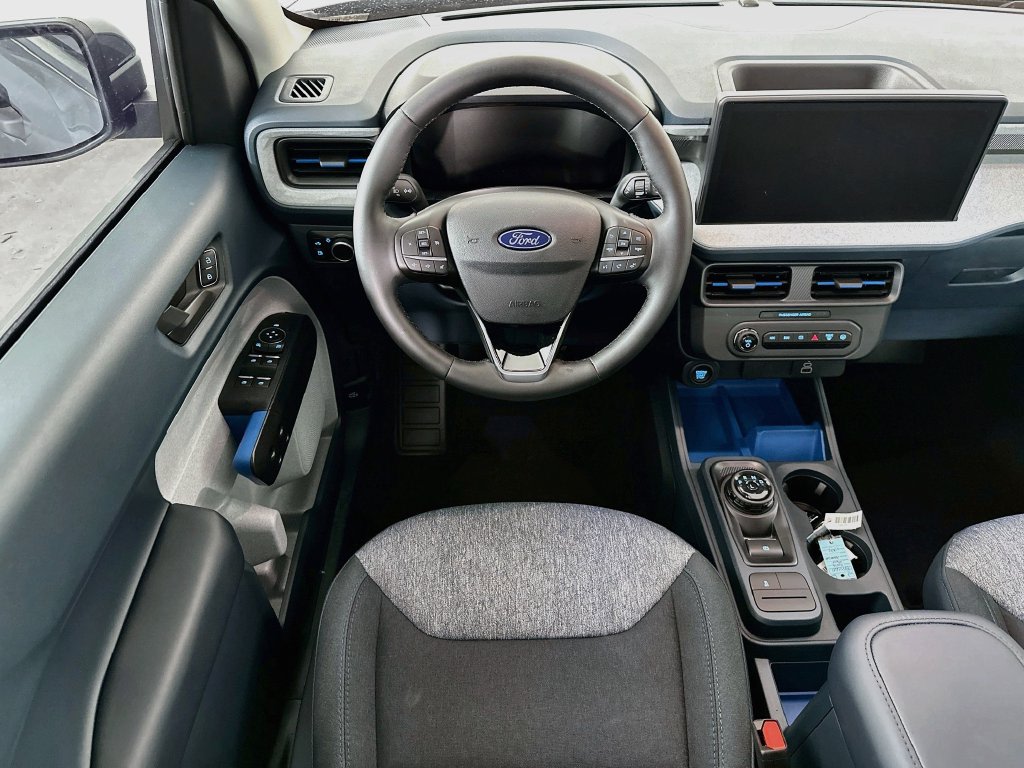 Thumbnail: 2026 Ford Maverick - 10