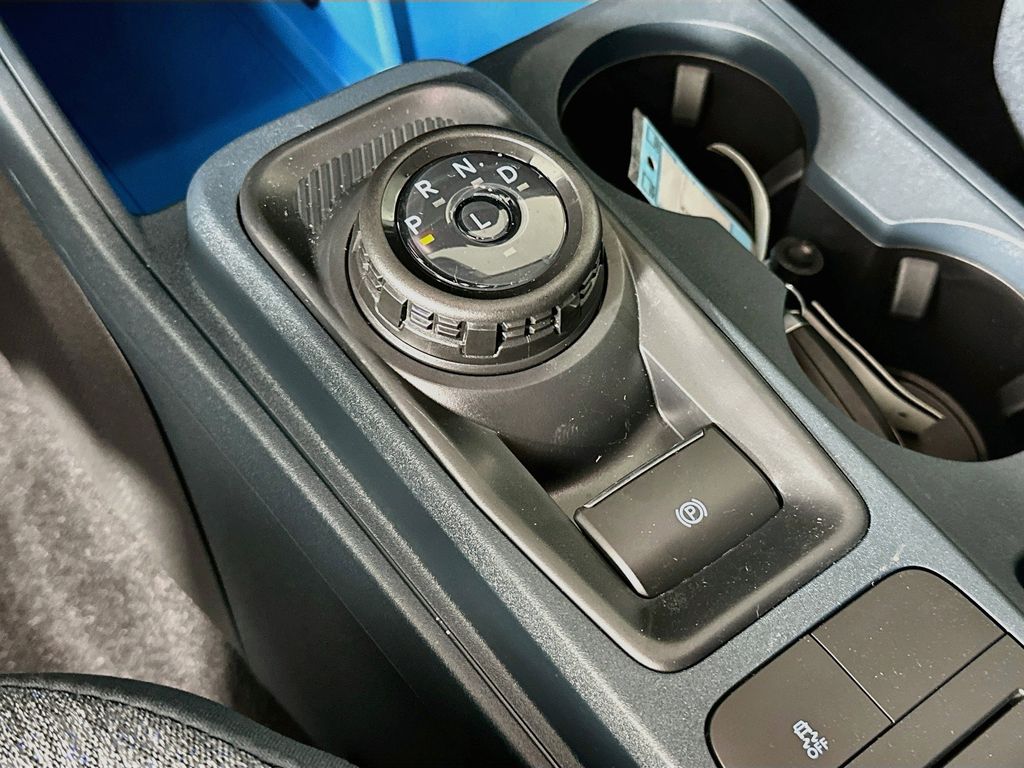 Thumbnail: 2026 Ford Maverick - 21