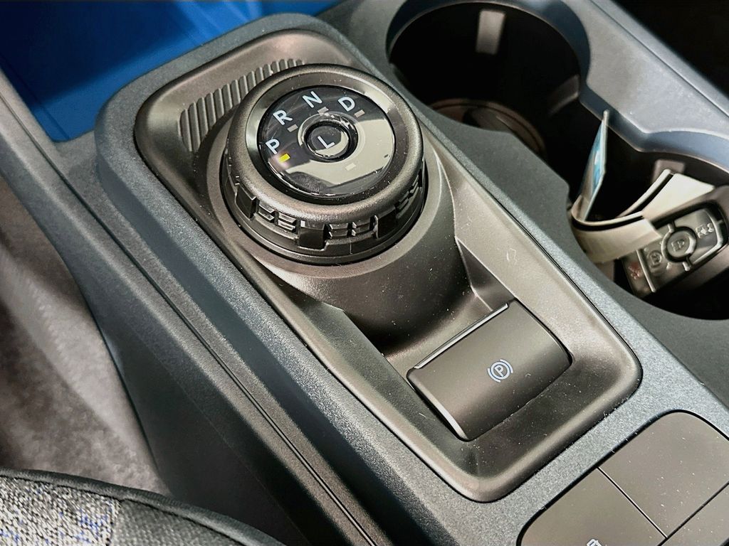Thumbnail: 2026 Ford Maverick - 17