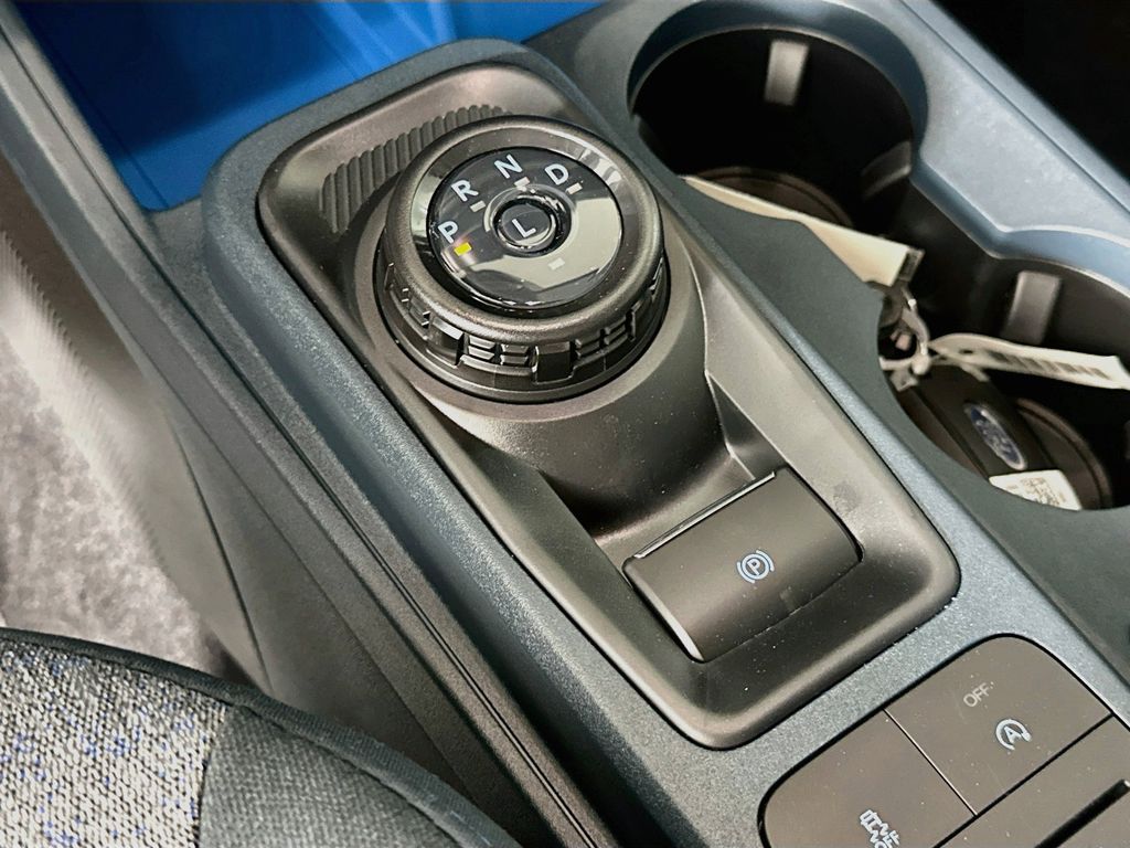 Thumbnail: 2026 Ford Maverick - 17
