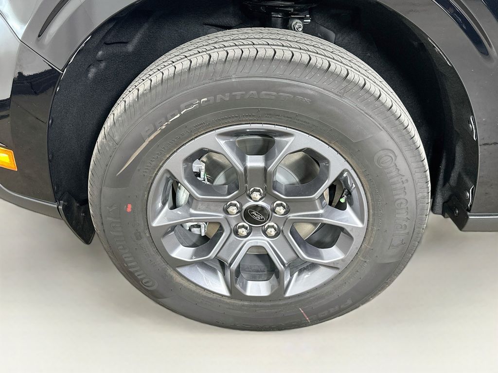Thumbnail: 2026 Ford Maverick - 7