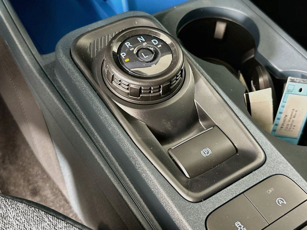 Thumbnail: 2026 Ford Maverick - 16
