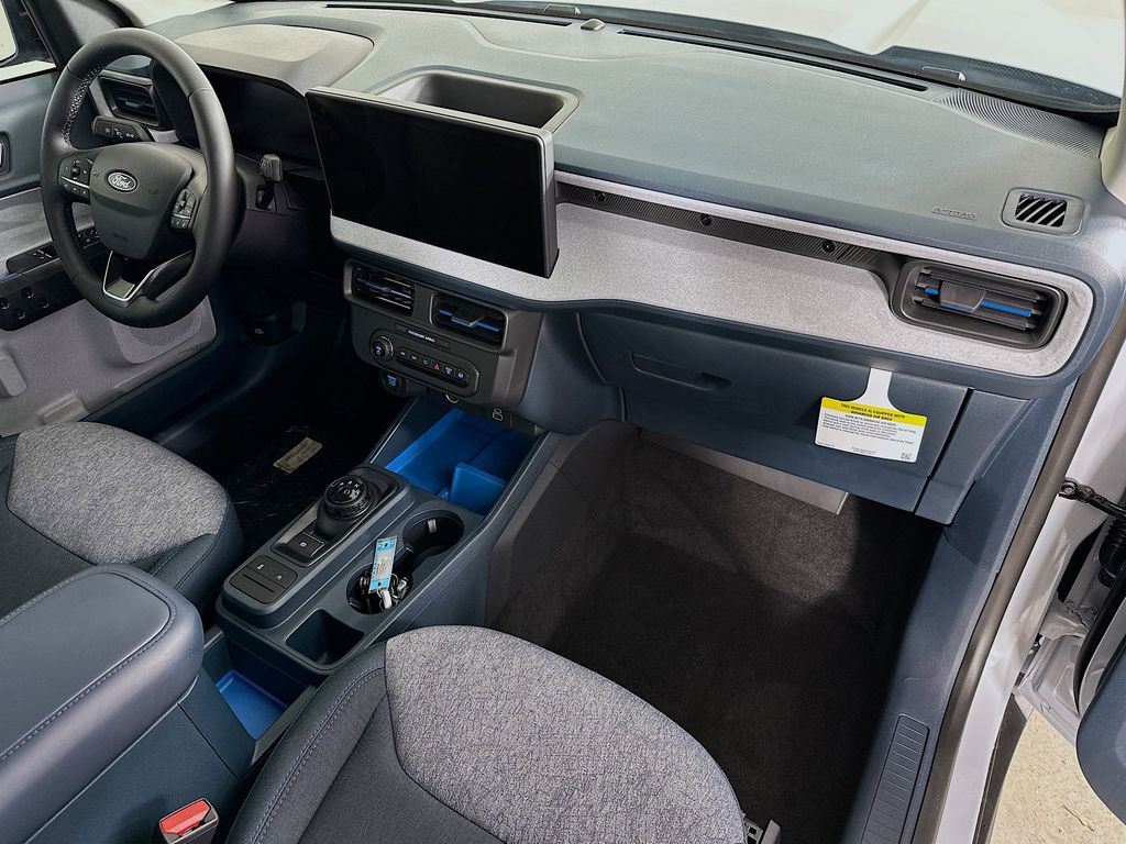 Thumbnail: 2025 Ford Maverick - 30