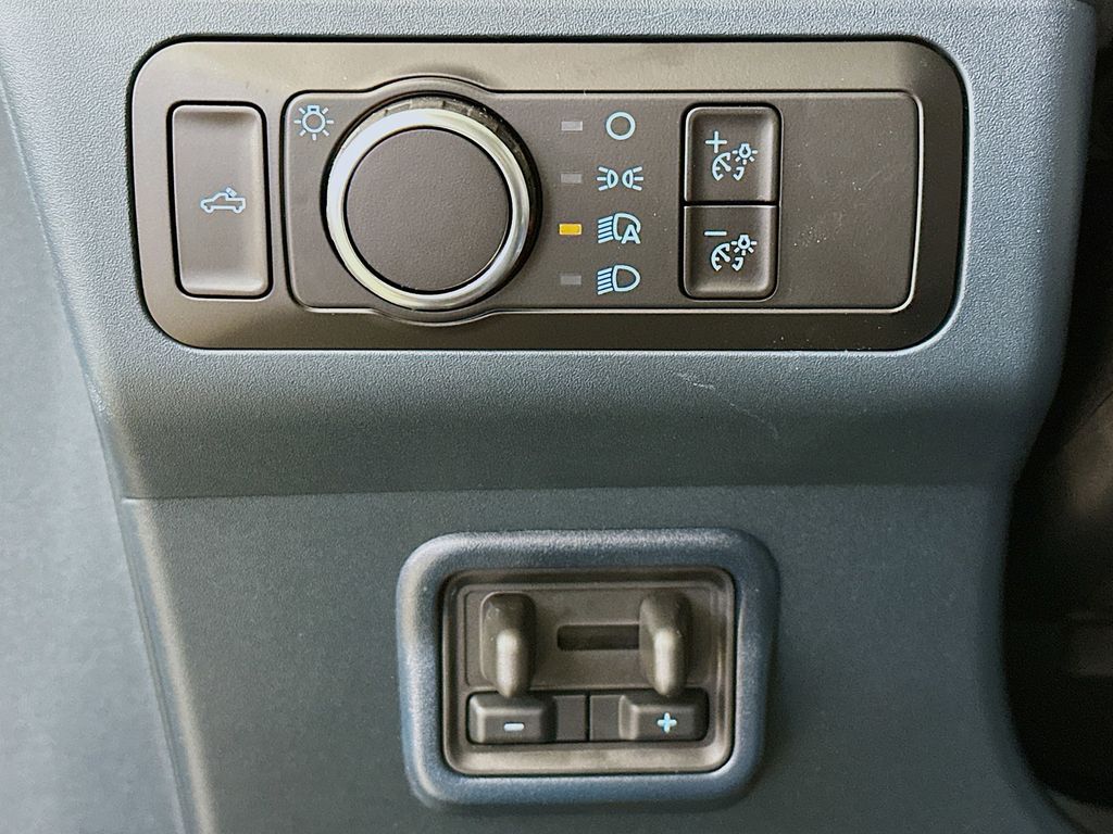 Thumbnail: 2025 Ford Maverick - 25