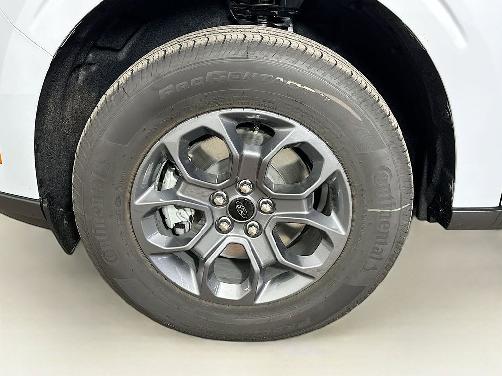 Thumbnail: 2026 Ford Maverick - 8