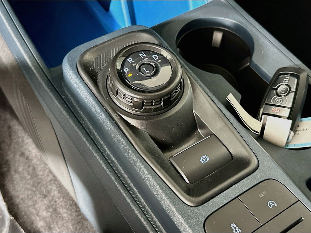 Thumbnail: 2026 Ford Maverick - 17