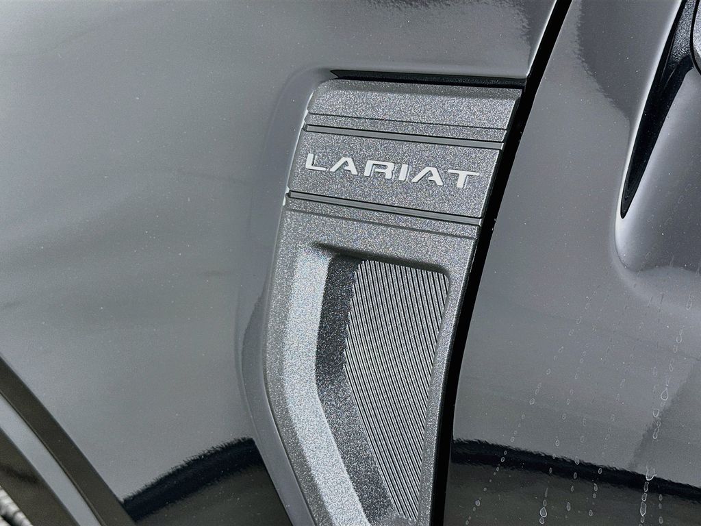 Thumbnail: 2026 Ford Maverick - 9