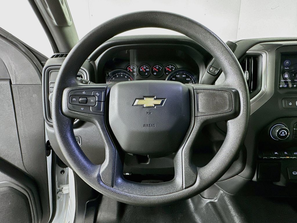 Thumbnail: 2022 Chevrolet Silverado 1500 - 15