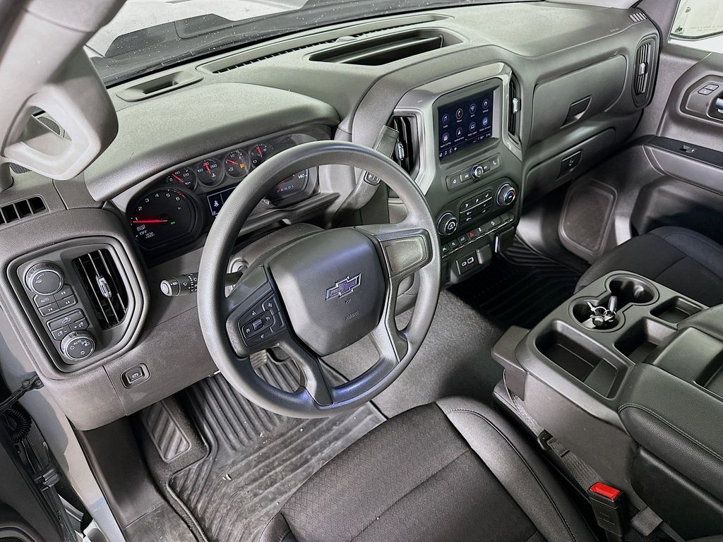 Thumbnail: 2024 Chevrolet Silverado 1500 - 2